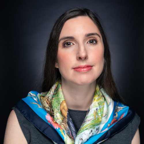 Alison Alvarez Headshot